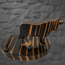 Load image into Gallery viewer, Bull