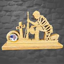 Load image into Gallery viewer, Soldier (Moment of Silence)