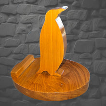 Load image into Gallery viewer, Penguin