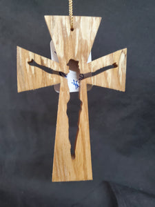 Cross 19